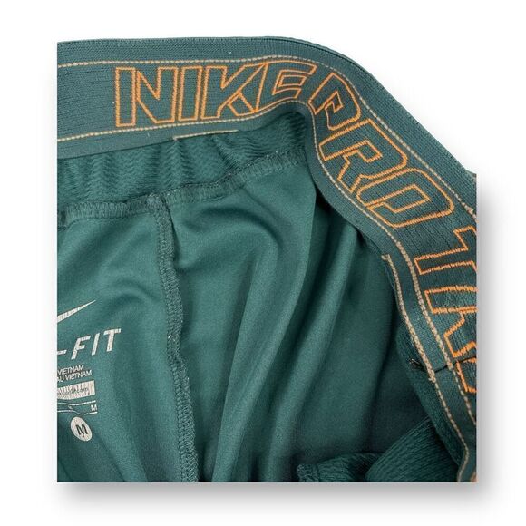 Nike Dri Fit Swoosh Athletic Shorts Size Medium - Picture 8 of 8